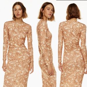 Aritzia Wilfred Hour Longsleeve Top